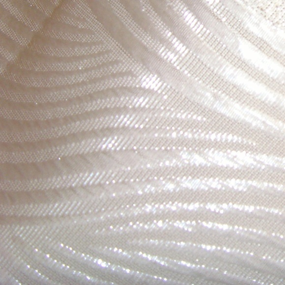 David Tutera Off White Swirl Jacquard Fabric - Picture 2 of 9